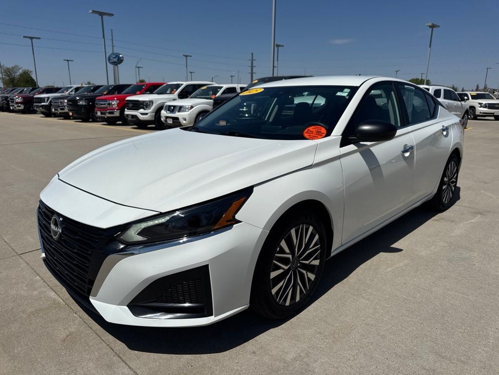 2025 Nissan Altima 2.5 SV