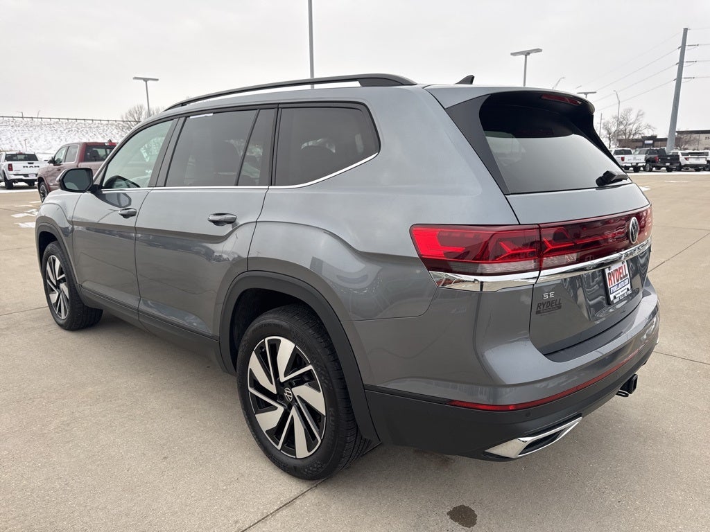 2025 Volkswagen Atlas 2.0T SE w/Technology