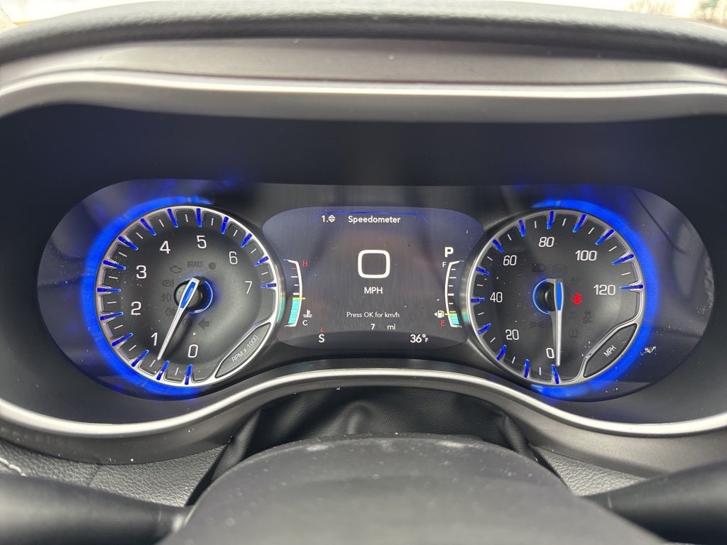 2026 Chrysler Pacifica Select