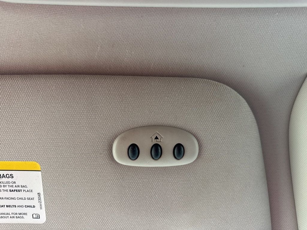 2016 Chrysler Town & Country Touring-L