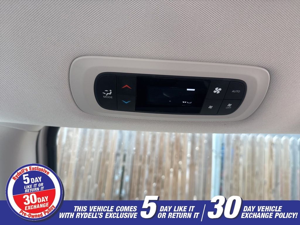 2017 Chrysler Pacifica Touring L Plus