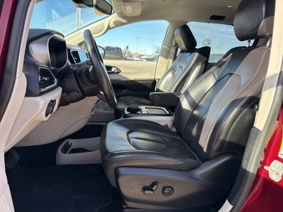 2020 Chrysler Pacifica Touring L Plus