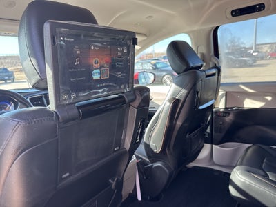 2020 Chrysler Pacifica Touring L Plus