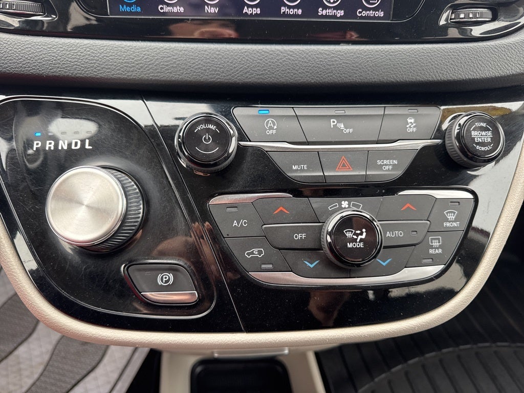 2020 Chrysler Pacifica Touring L Plus