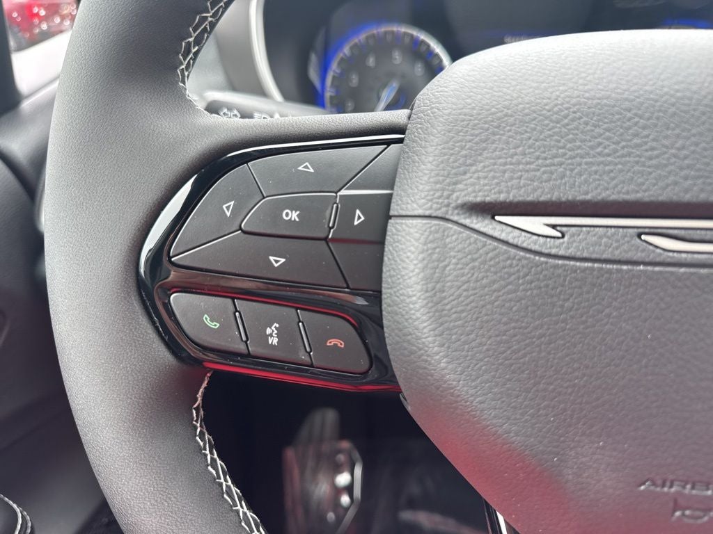 2027 Chrysler Pacifica Limited