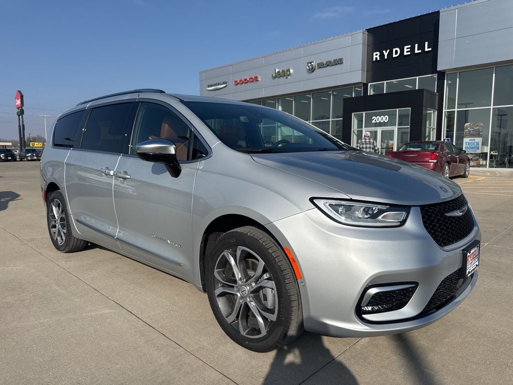 2026 Chrysler Pacifica Pinnacle