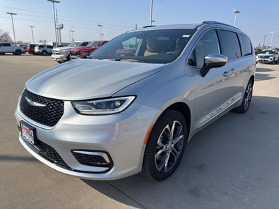 2026 Chrysler Pacifica Pinnacle