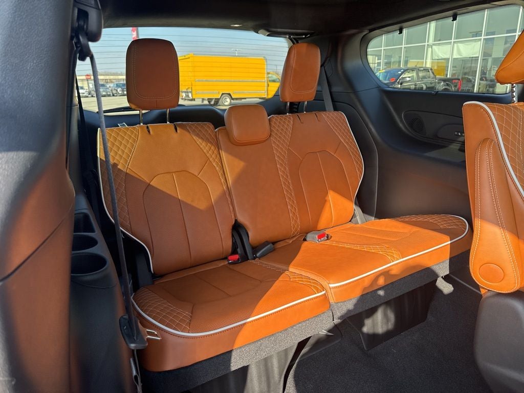 2026 Chrysler Pacifica Pinnacle