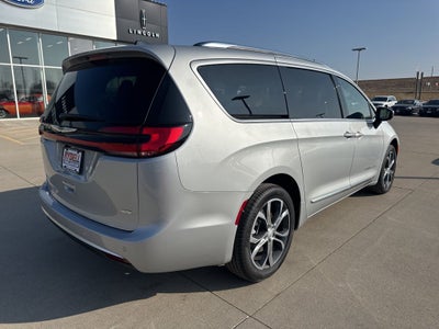 2026 Chrysler Pacifica Pinnacle