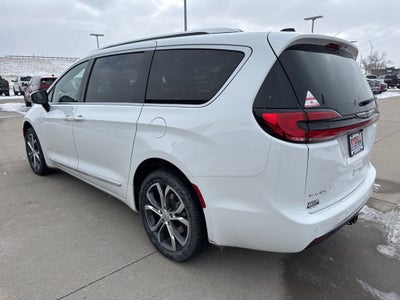 2026 Chrysler Pacifica Pinnacle