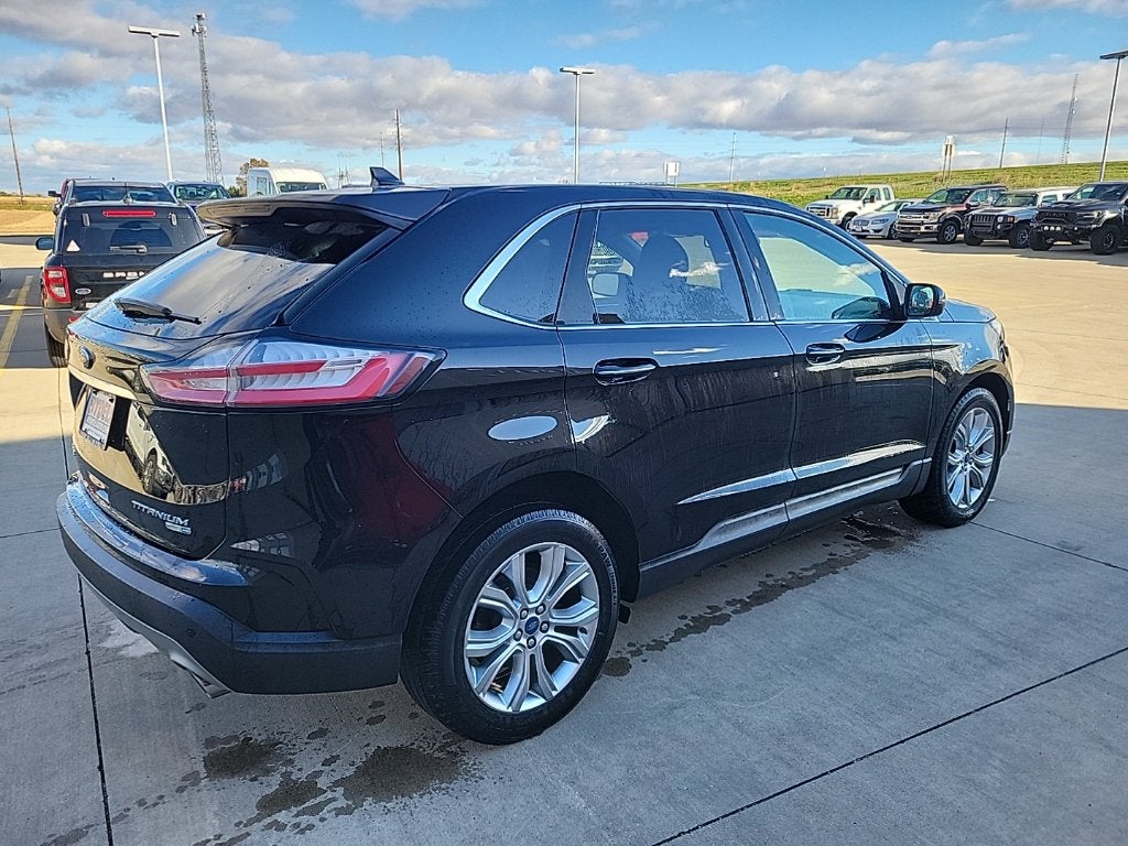 2019 Ford Edge Titanium