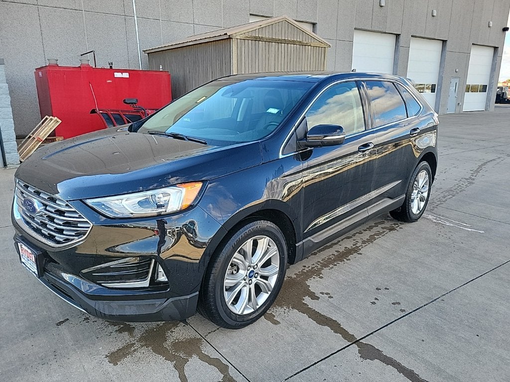 2019 Ford Edge Titanium