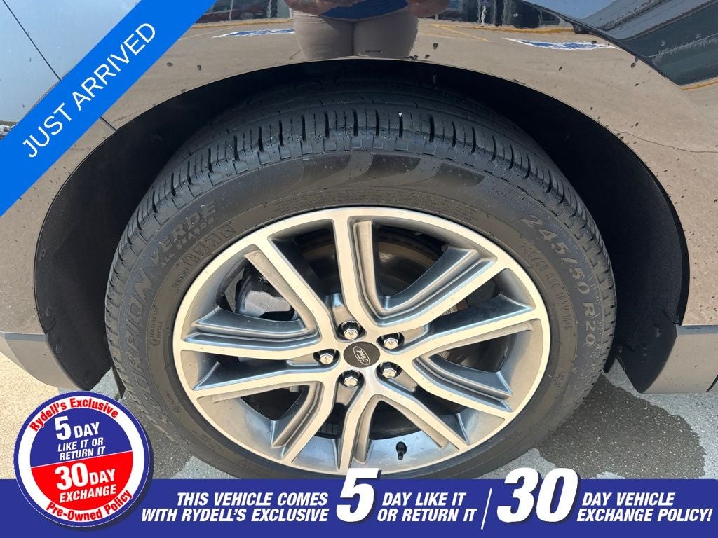 2024 Ford Edge Titanium