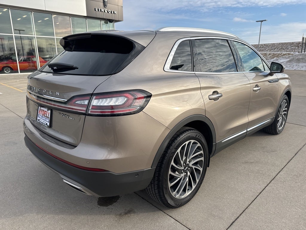 2020 Lincoln Nautilus Reserve