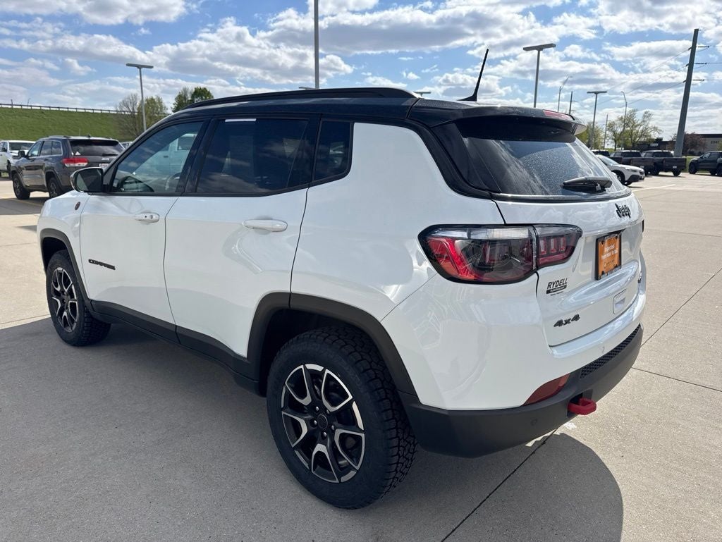 2025 Jeep Compass Trailhawk