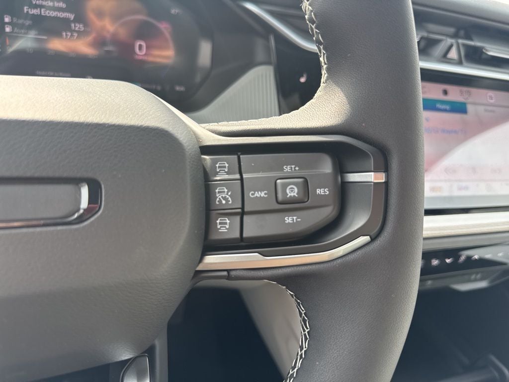 2026 Jeep Cherokee Laredo