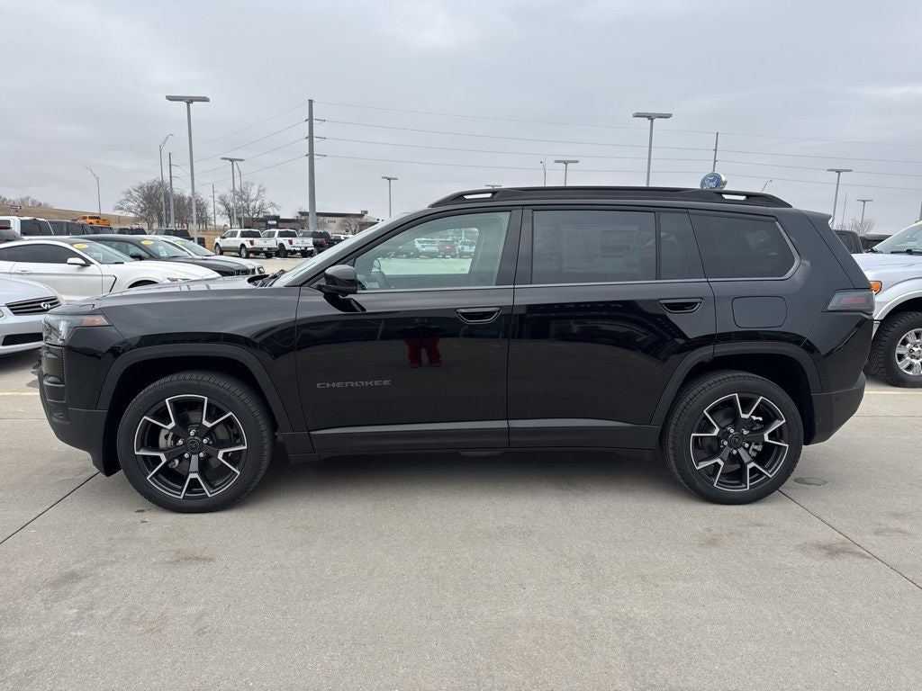 2026 Jeep Cherokee Overland