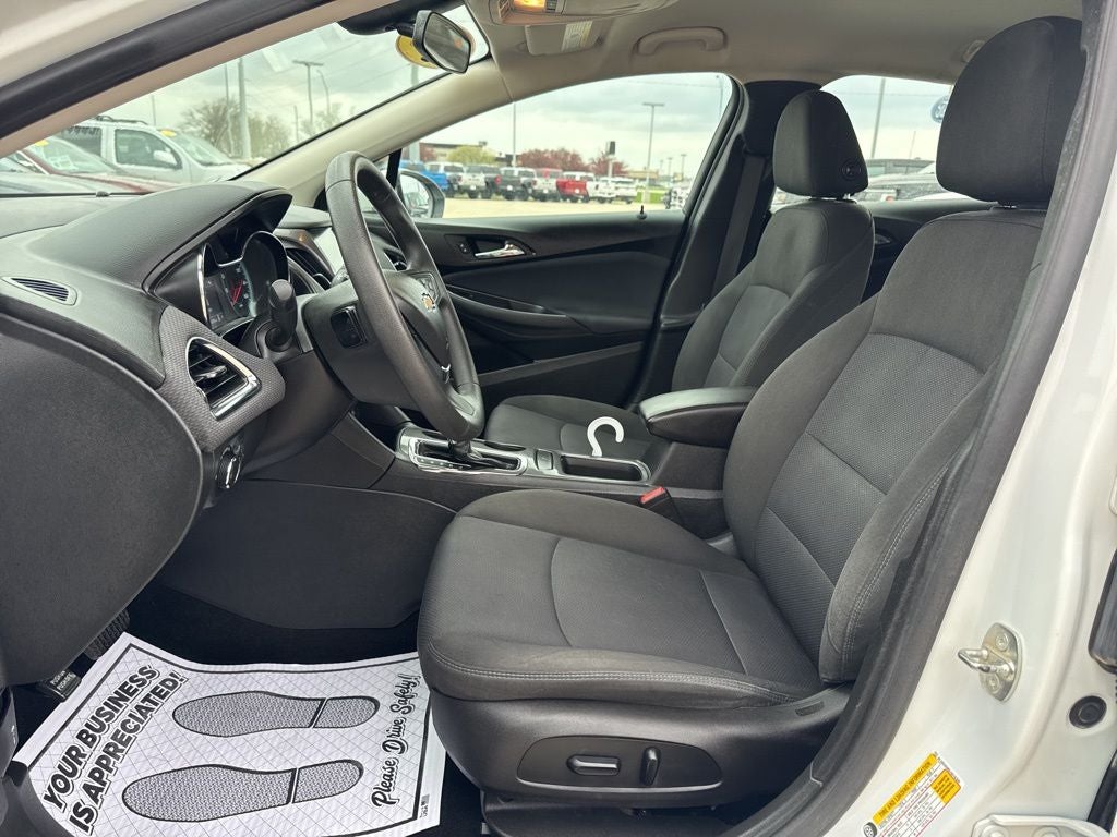 2018 Chevrolet Cruze LT