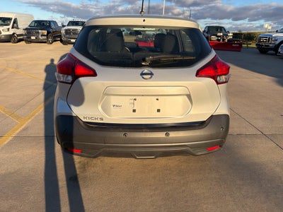 2020 Nissan Kicks S