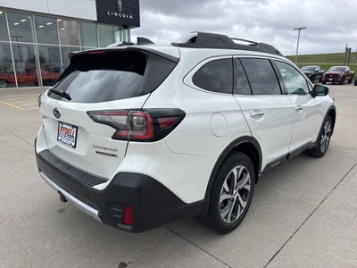 2022 Subaru Outback Touring XT