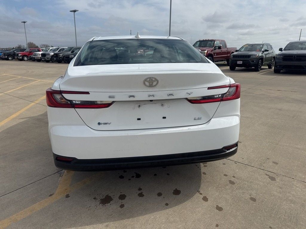 2025 Toyota Camry LE