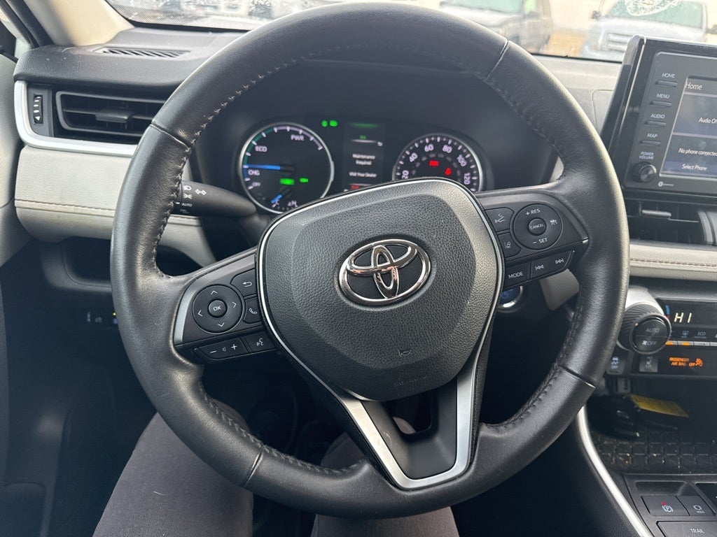 2022 Toyota RAV4 Hybrid XLE