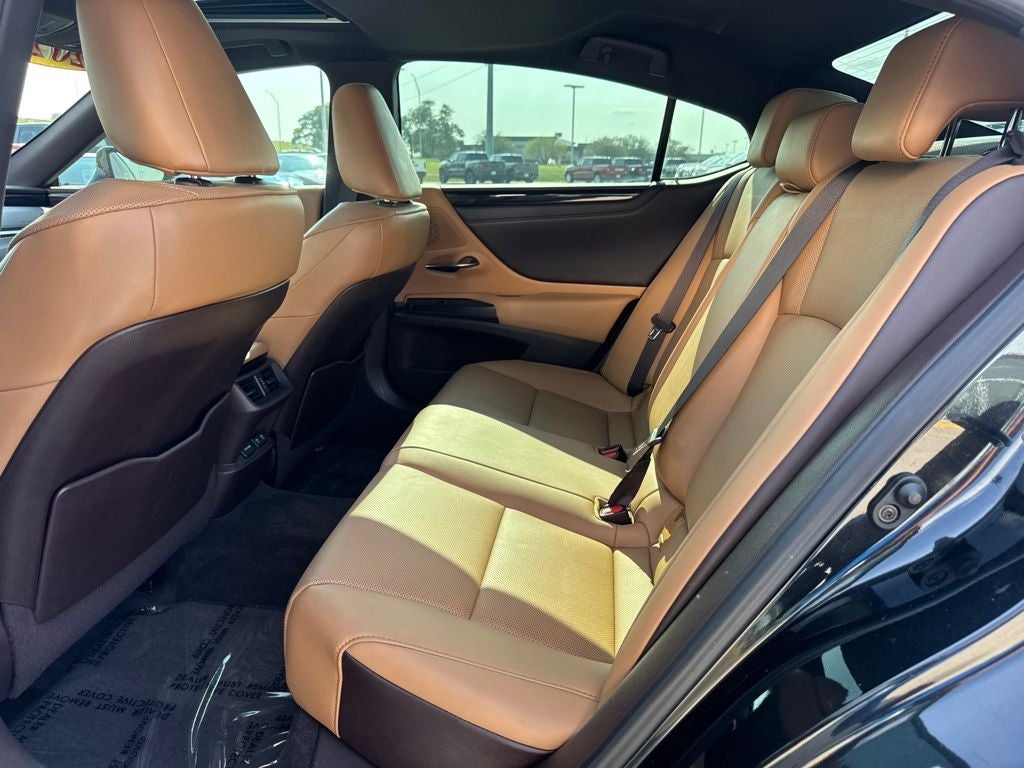 2021 Lexus ES 350