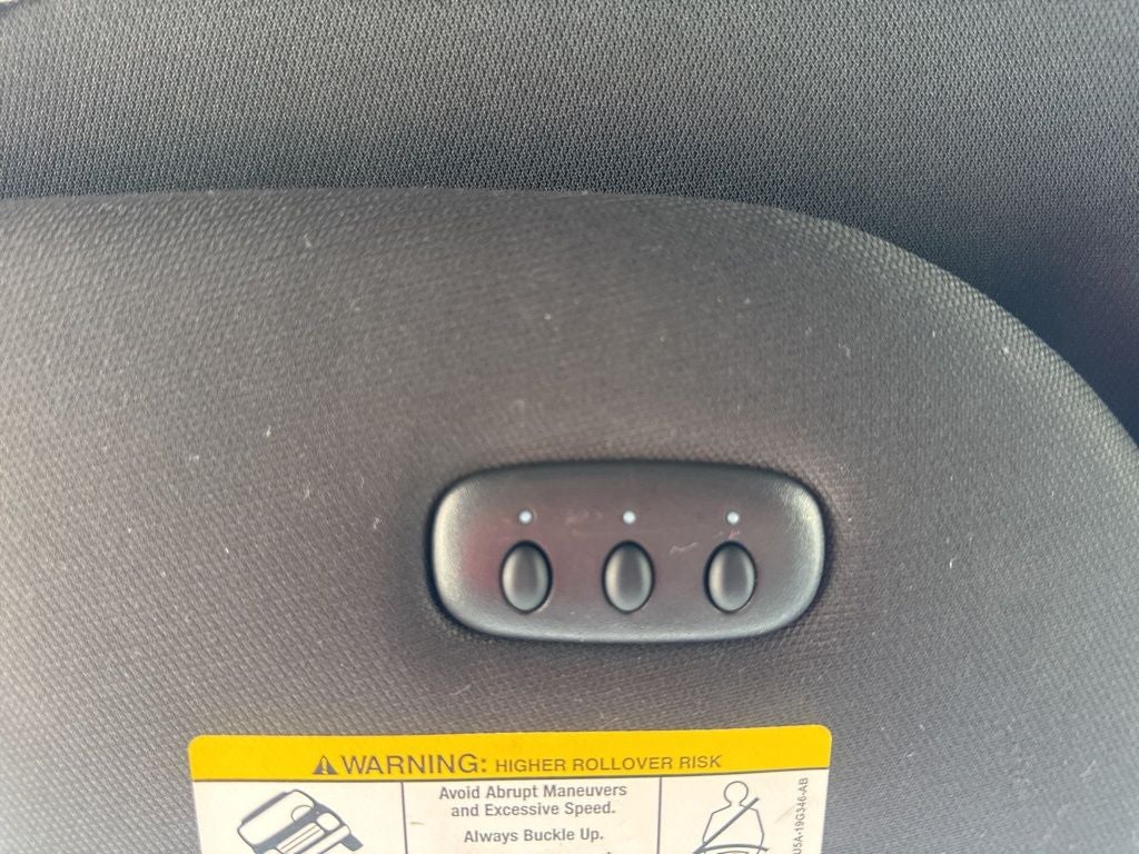 2012 Lincoln Navigator Base