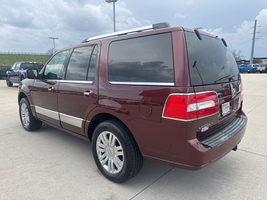 2012 Lincoln Navigator Base