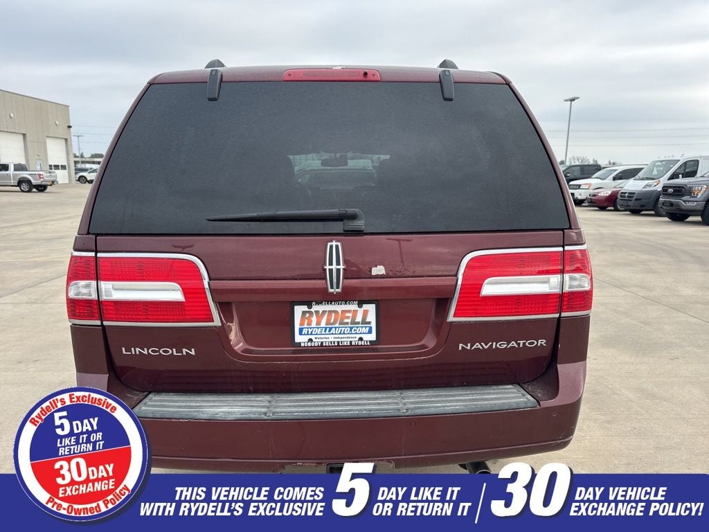 2012 Lincoln Navigator Base