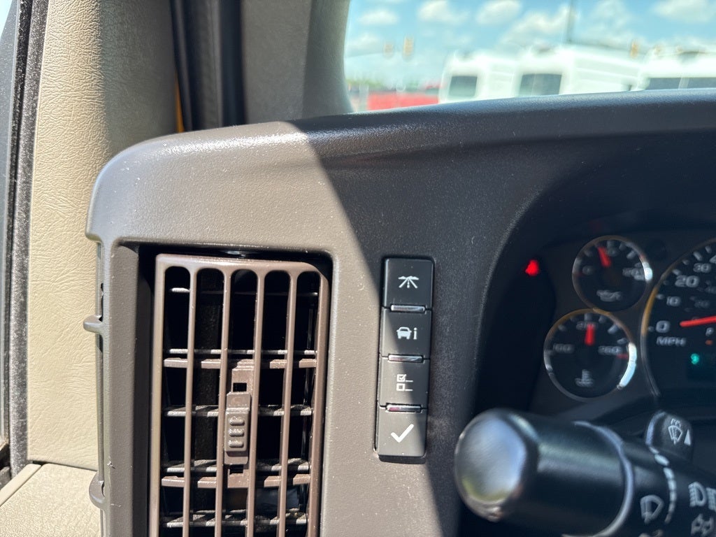 2021 GMC Savana 3500 Work Van