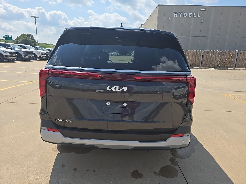 2025 Kia Carnival LXS