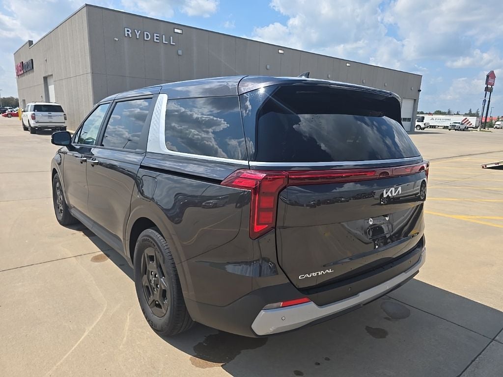 2025 Kia Carnival LXS