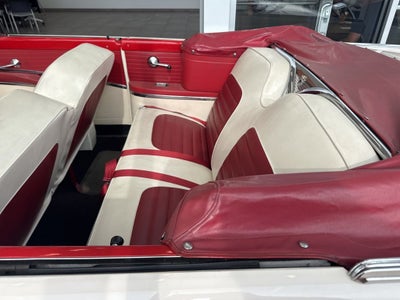 1955 Ford Fairlane Sunliner